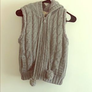 Forever 21 Grey Sweater Vest